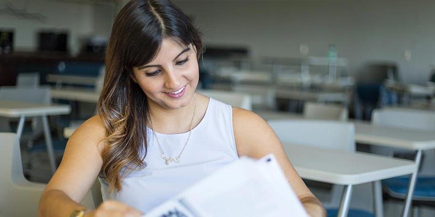 A UB pre-nursing degree program in connecticut student